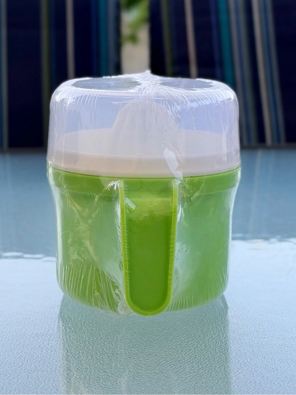 Gimi Bright Green Manual Citrus Press Fruit Juicer (K-745)